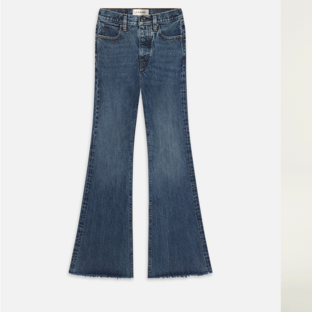 Frame The Lax
in Alderton Raw Fray